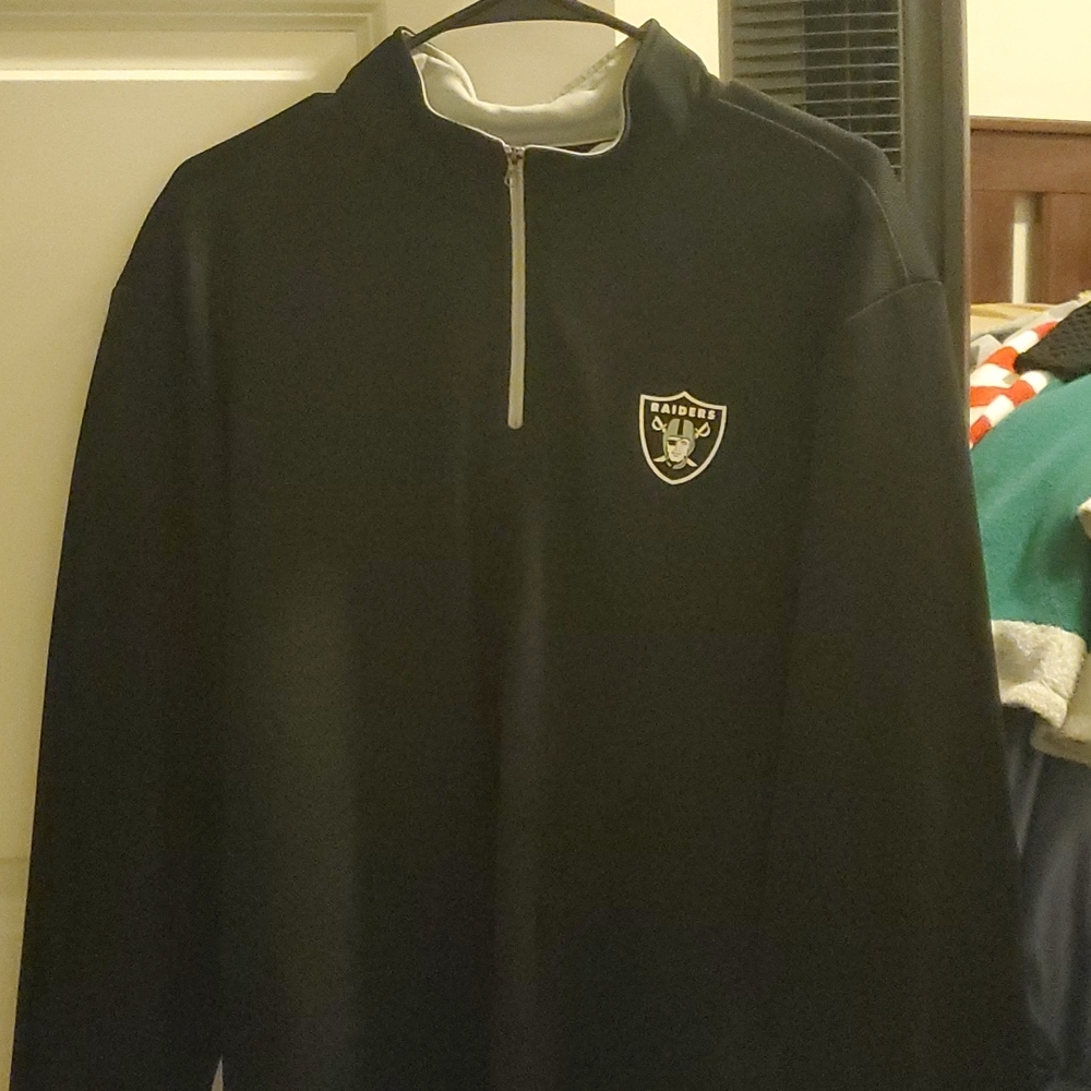 Raiders windbreaker